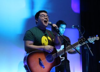 SEDUCE EL ROMANTICISMO DE ALFONSO LAVOE