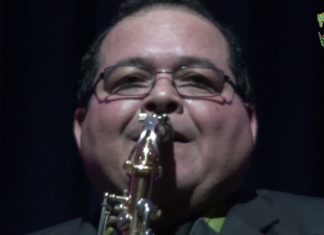 El saxman Rafael Morales en el auditorio Juan Eulogio Guerra Aguiluz