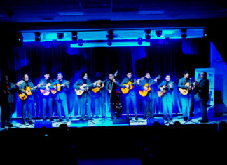 Le cantan al Romance de América