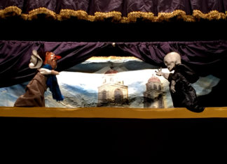 Entre ‘aparecidos’ y ‘fantasmas’, se presentó Filibusteros de la UAS en Universarte