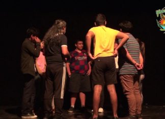 Taller vocacional de teatro en el teatro universitario