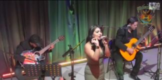 Noche bohemia con Adriana Covarrubias