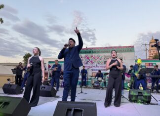 Tarde de baile y recuerdos con la Banda Orquesta Hermanos Meza